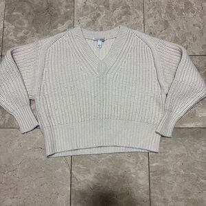 CREAM Autumn Cashmere Shaker V Neck